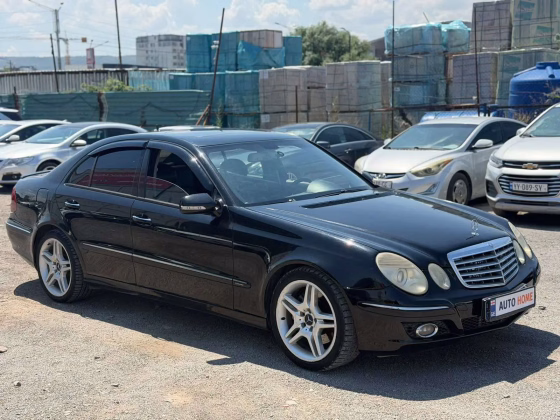 Mercedes-Benz E 280