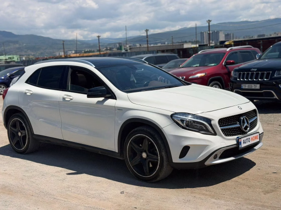Mercedes-Benz GLA 250