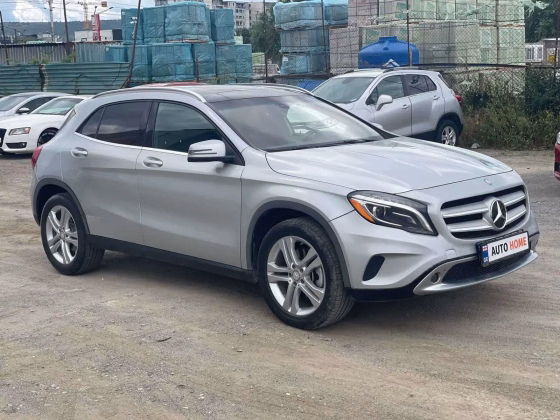 Mercedes-Benz GLA 250