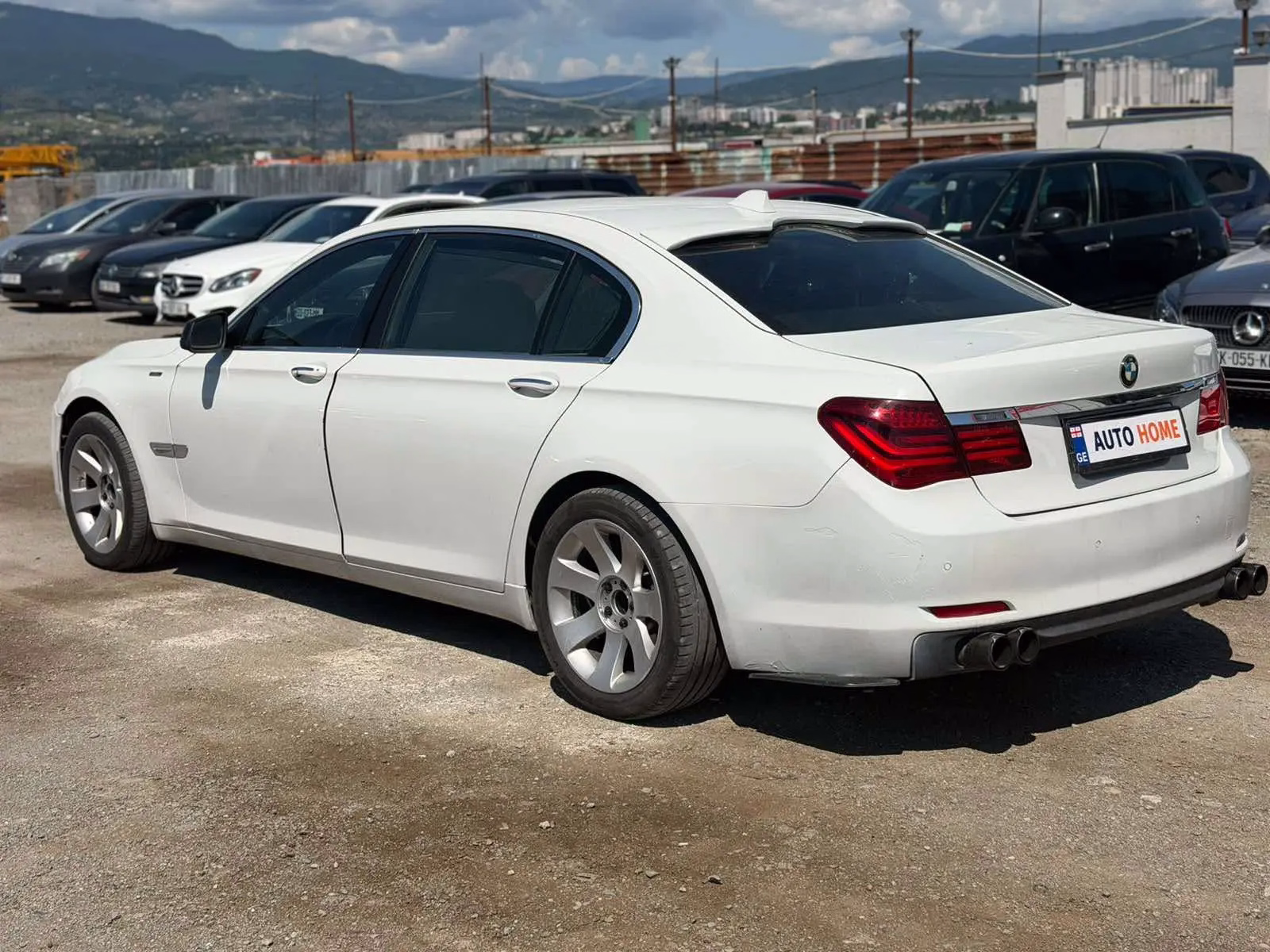 BMW 740