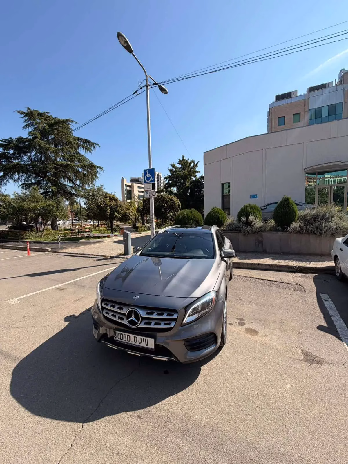 Mercedes-Benz GLA 250