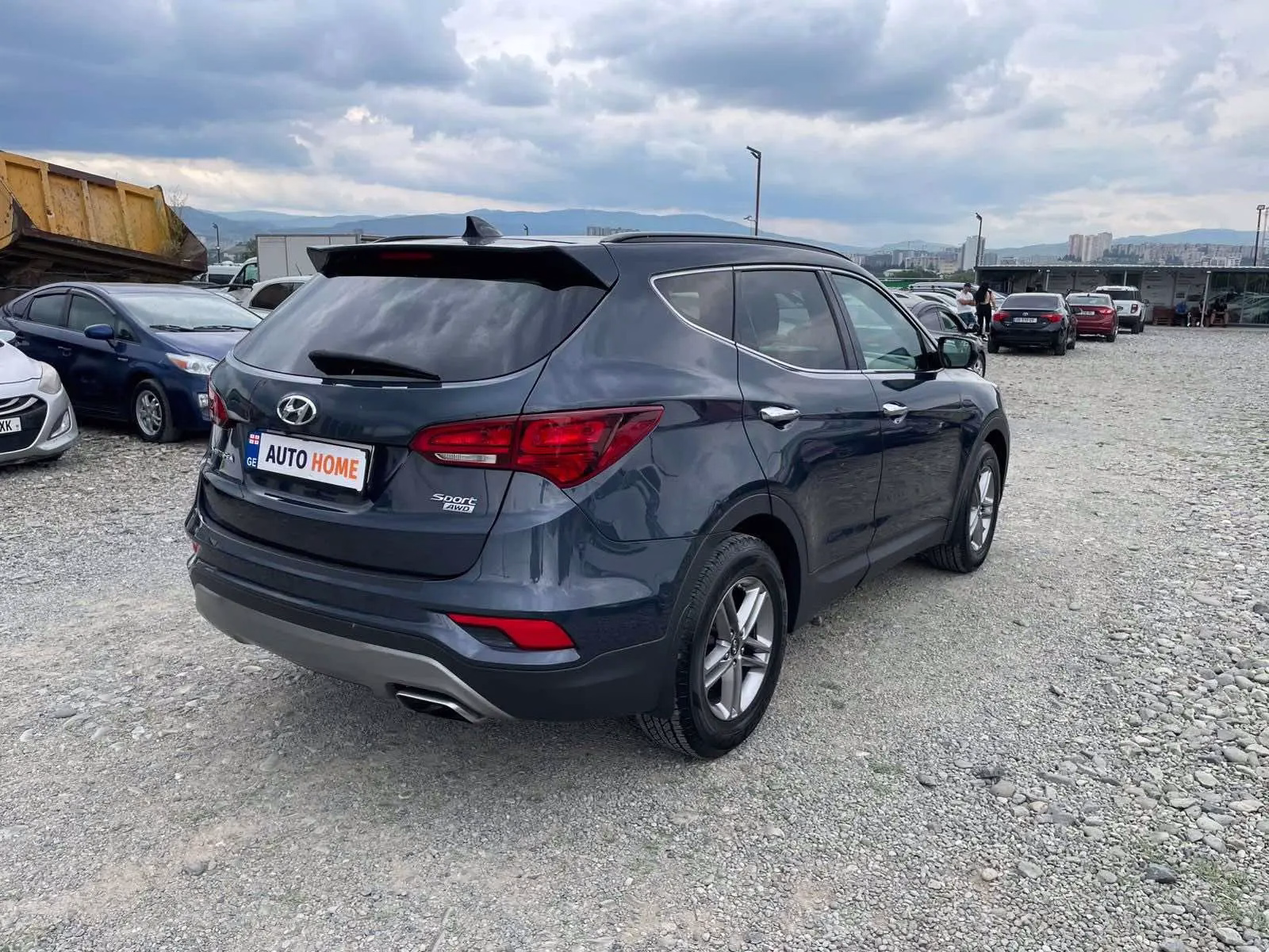 Hyundai SANTA FE