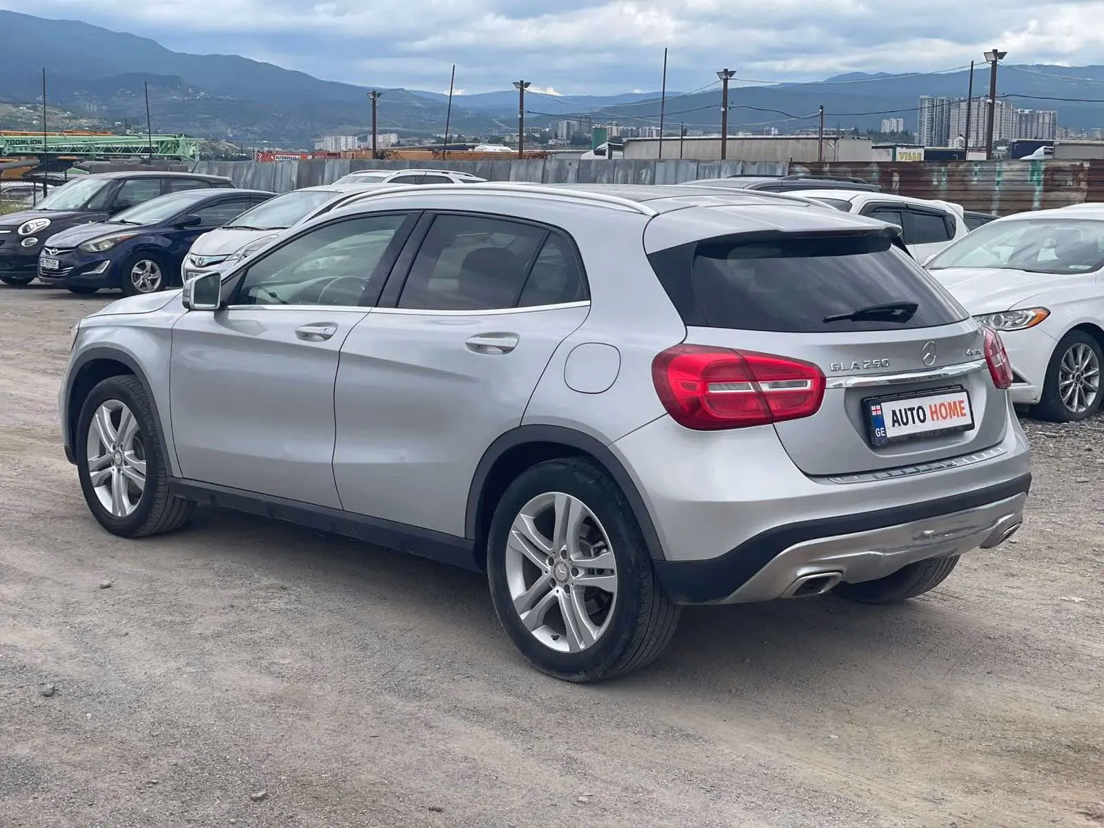 Mercedes-Benz GLA 250