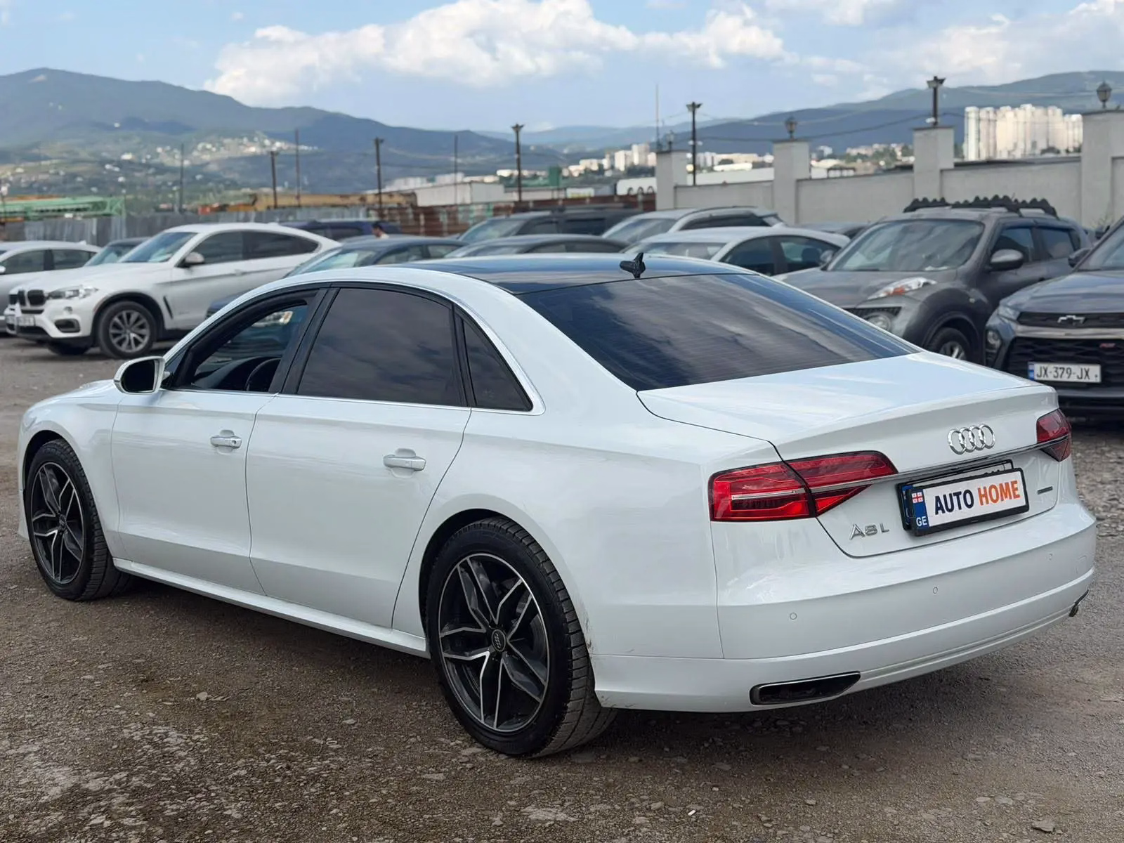 Audi A8