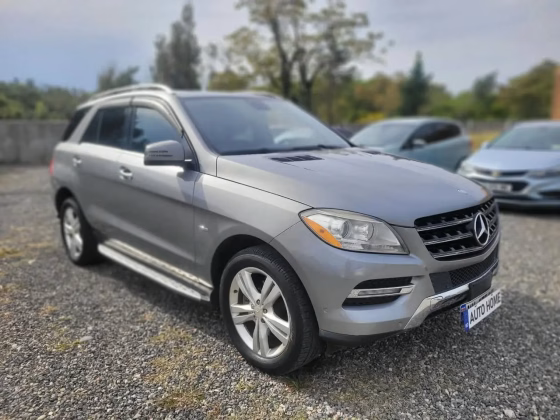 Mercedes-Benz ML 350