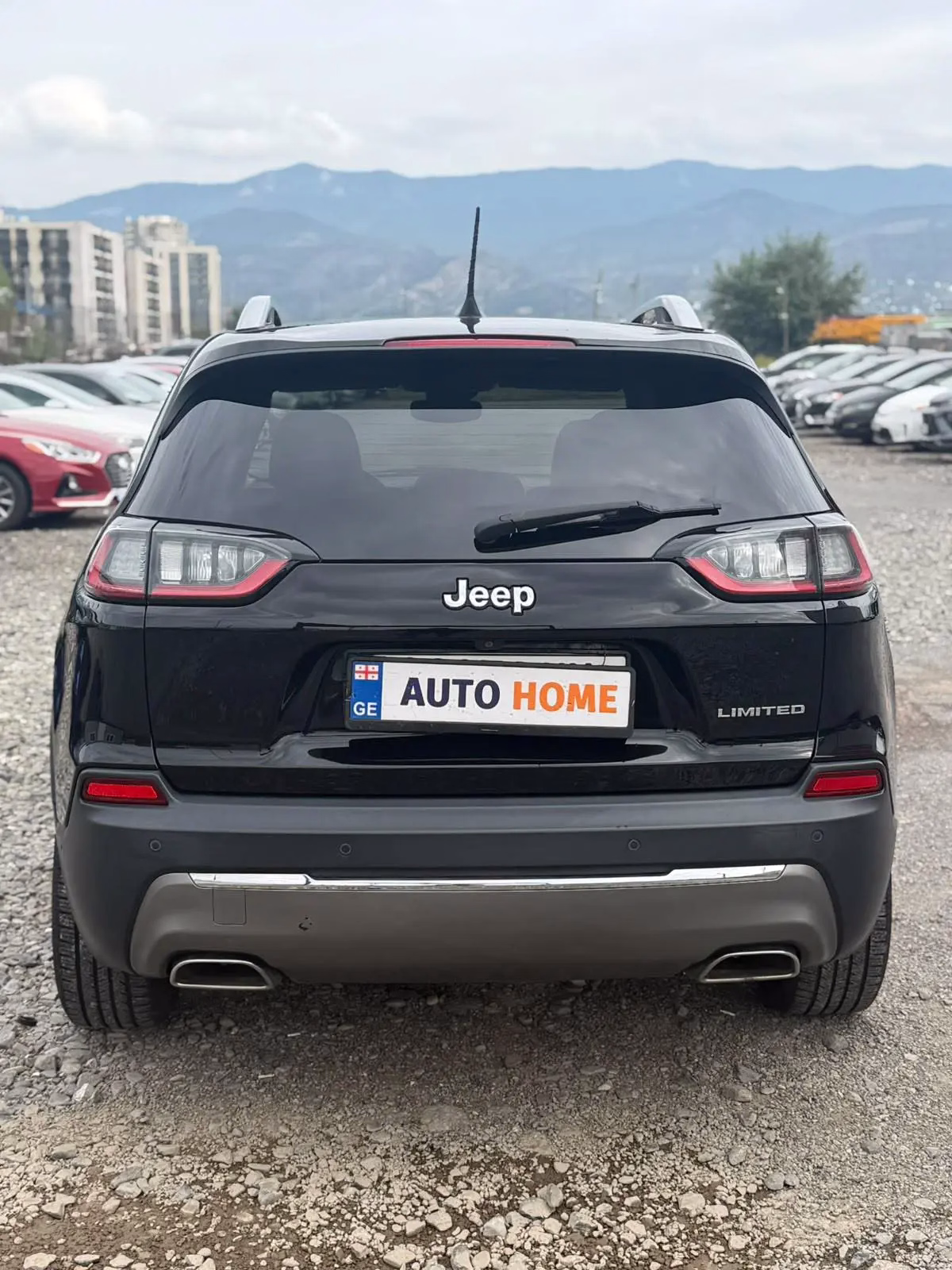 Jeep Cherokee