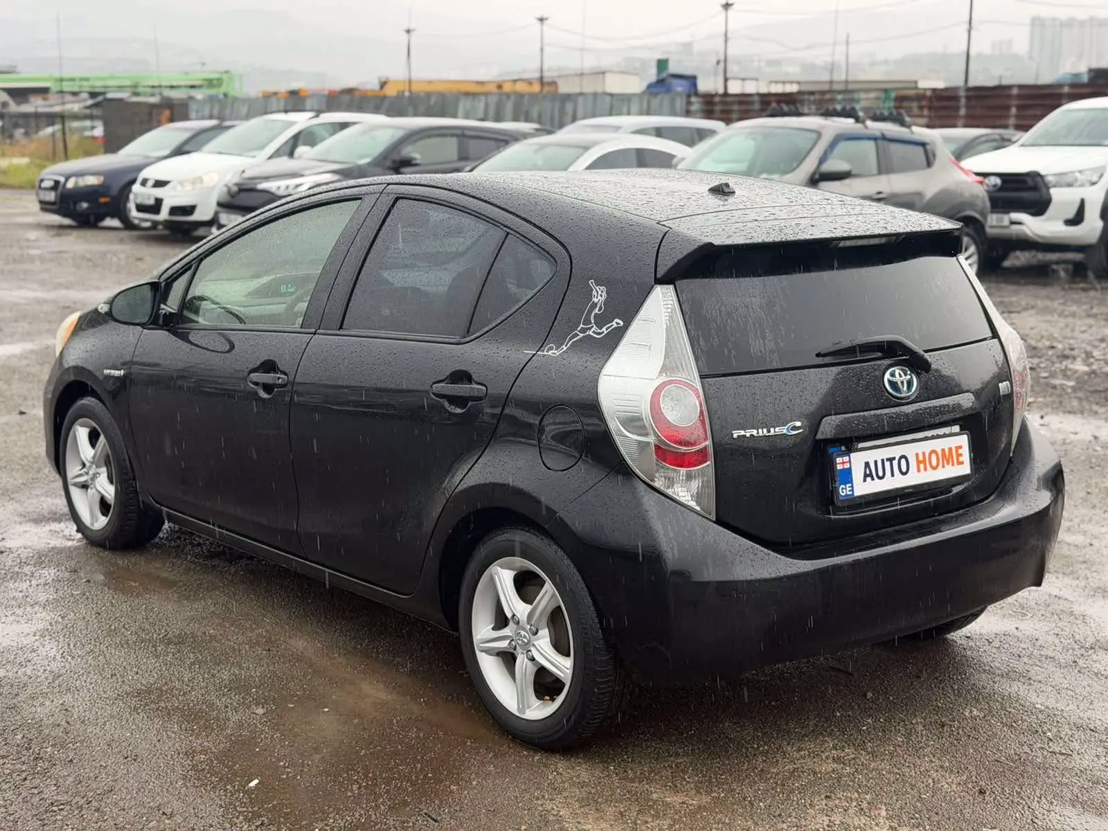Toyota Aqua / Prius c