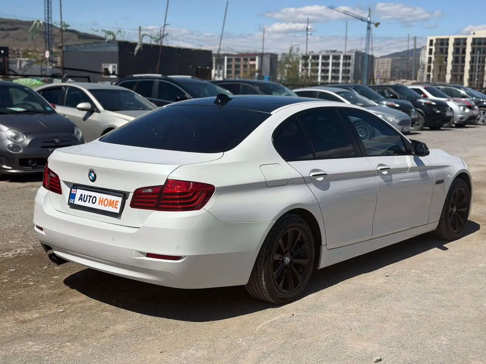 BMW 528