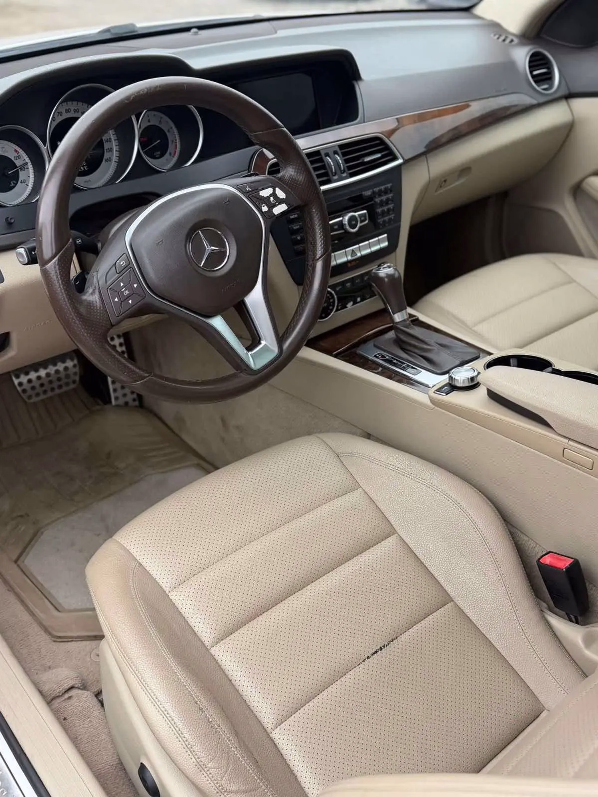 Mercedes-Benz C 250