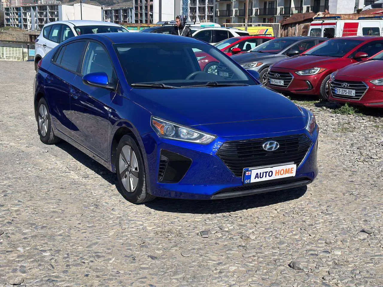 Hyundai IONIQ