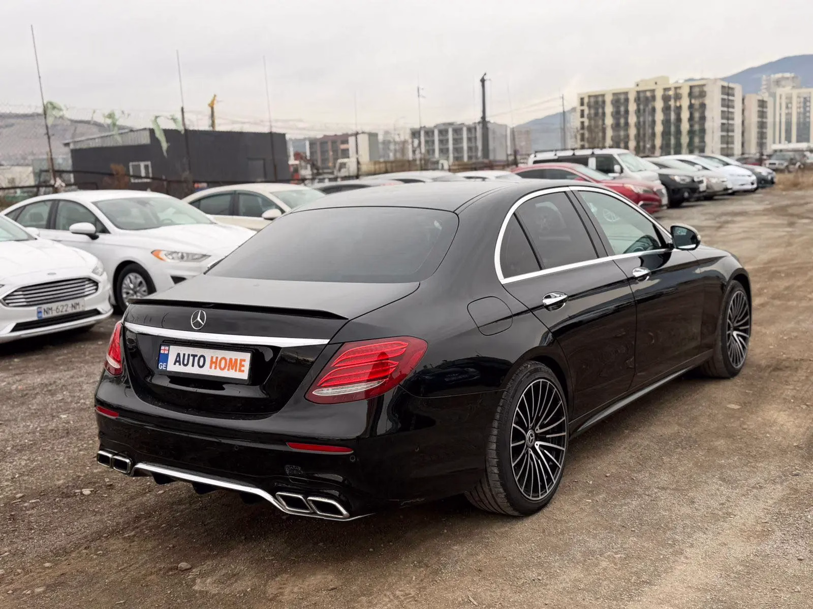 Mercedes-Benz E 300