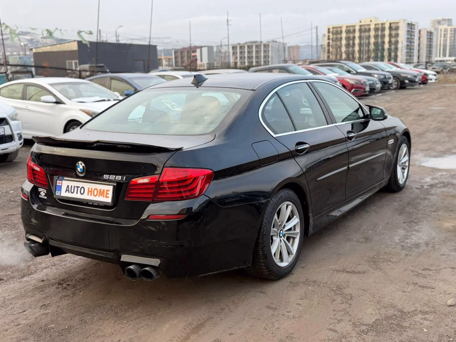 BMW 528
