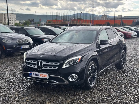 Mercedes-Benz GLA 250