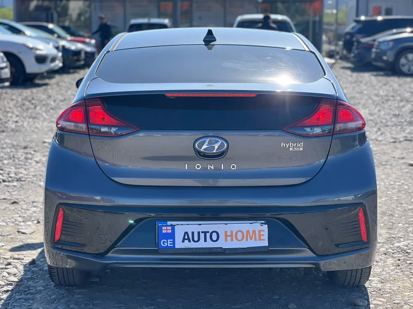 Hyundai IONIQ