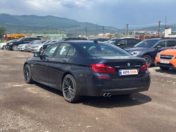 BMW 528