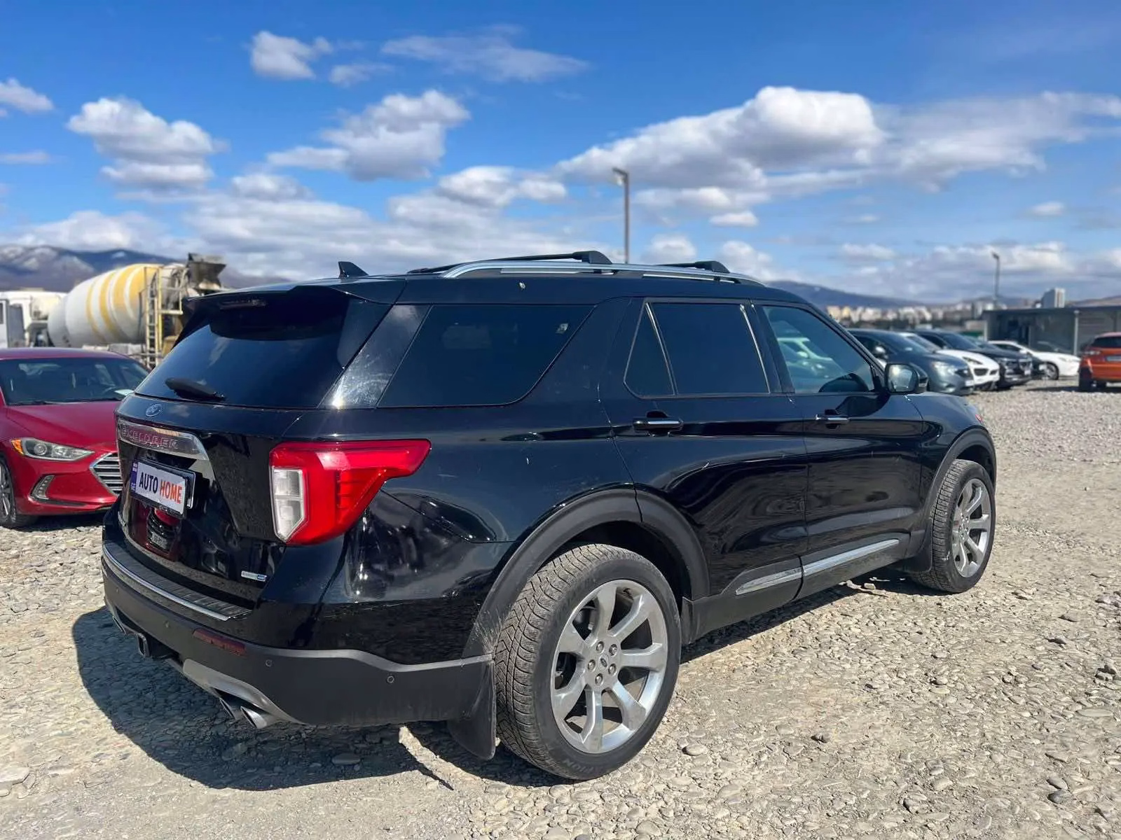 Ford Explorer
