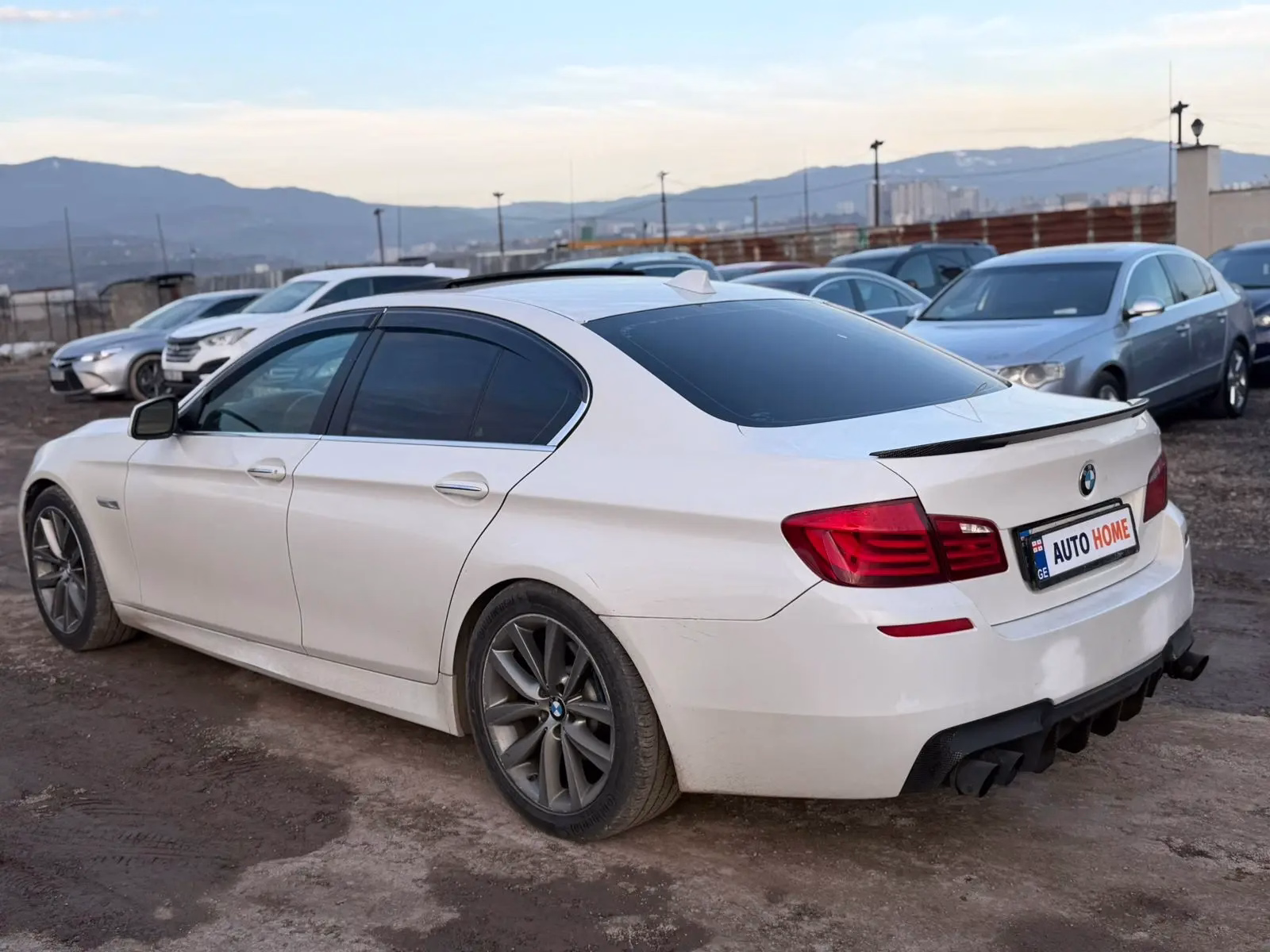 BMW 528