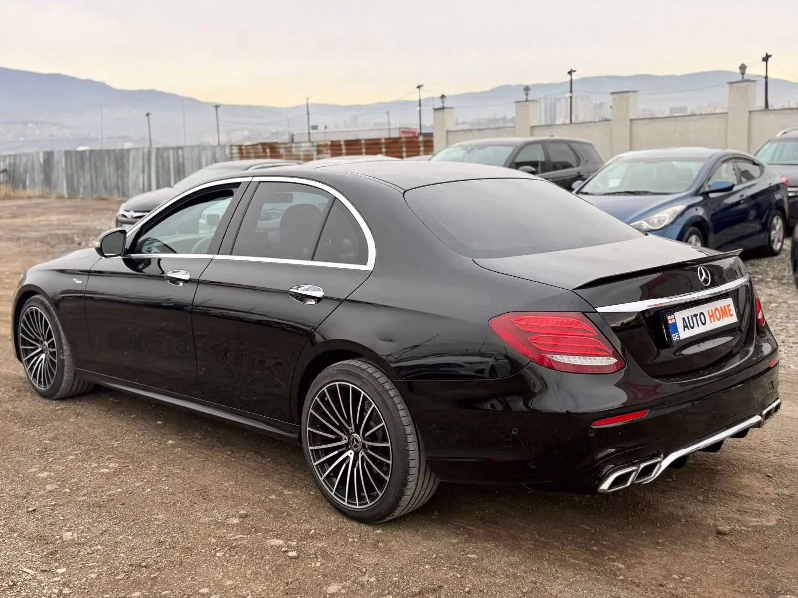 Mercedes-Benz E 300