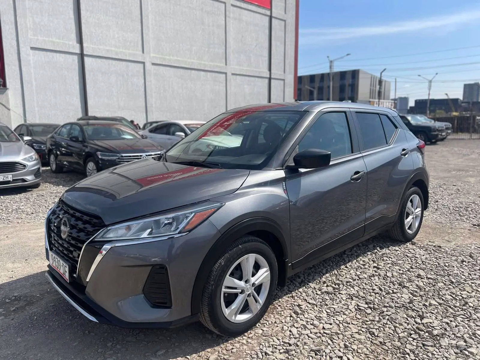 Nissan 100 NX