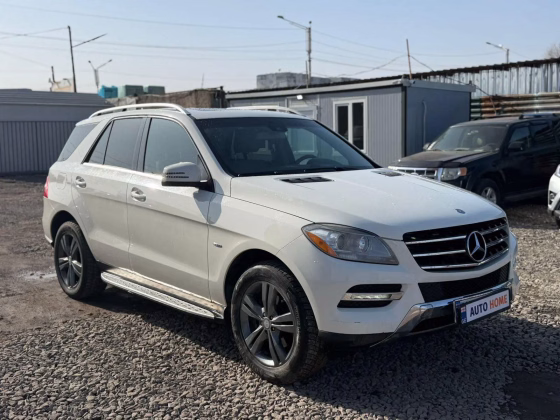 Mercedes-Benz ML 350