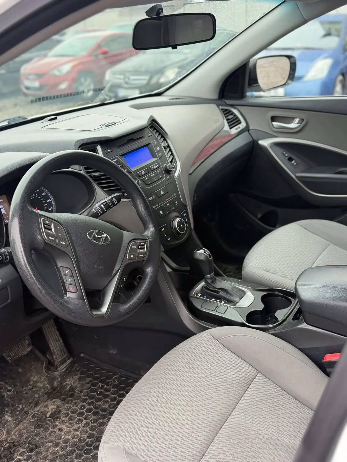 Hyundai SANTA FE
