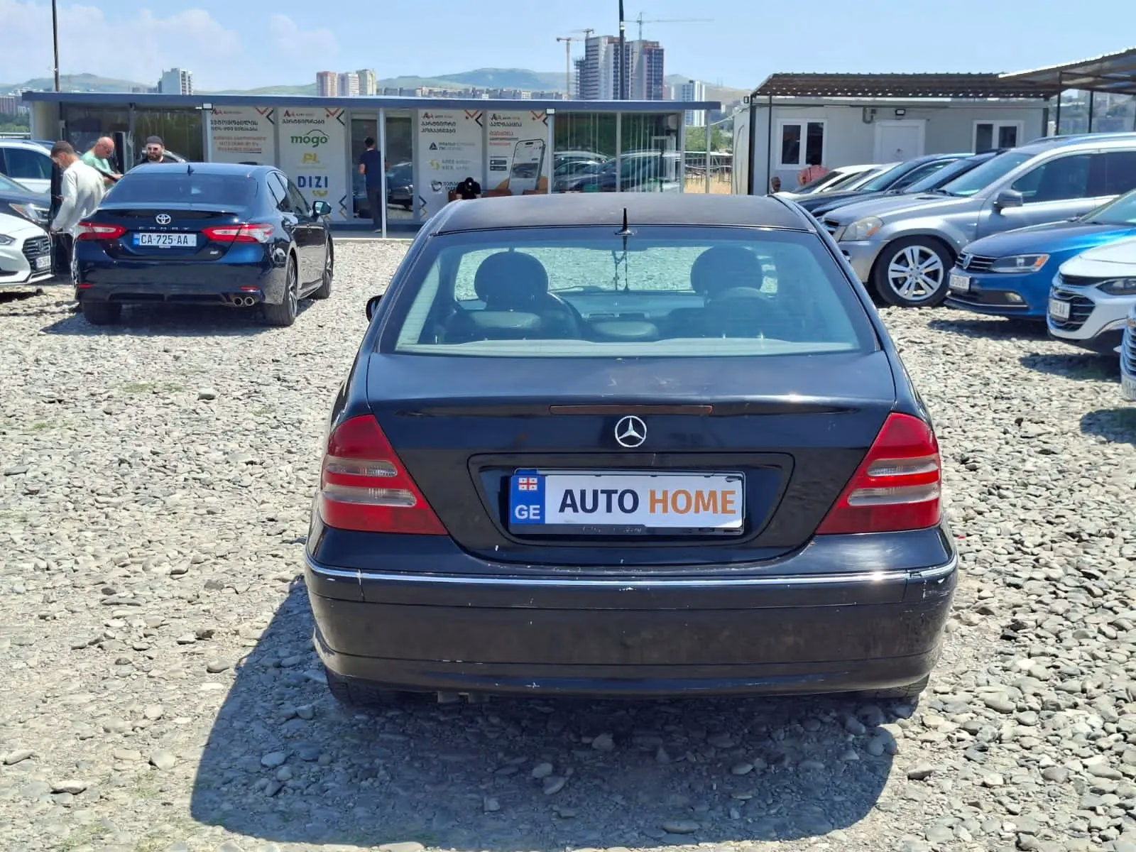Mercedes-Benz C 240