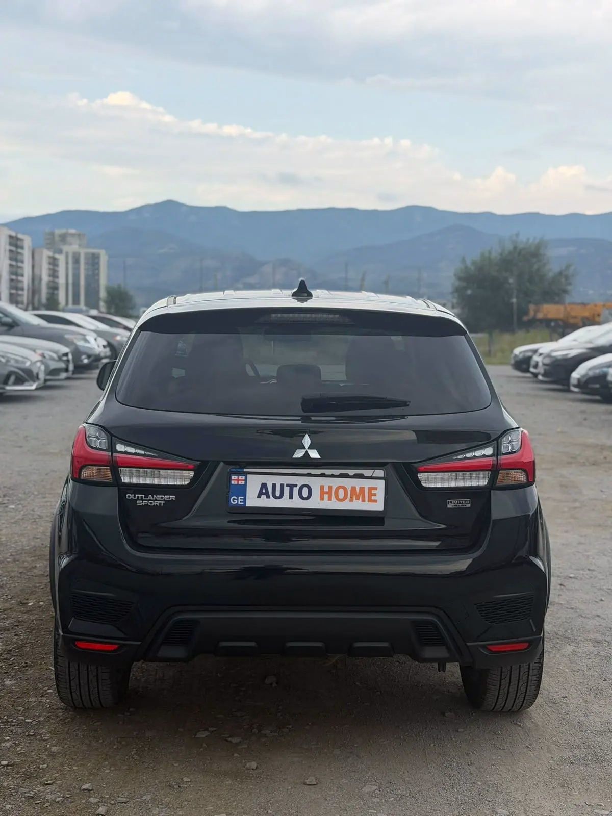 Mitsubishi Outlander