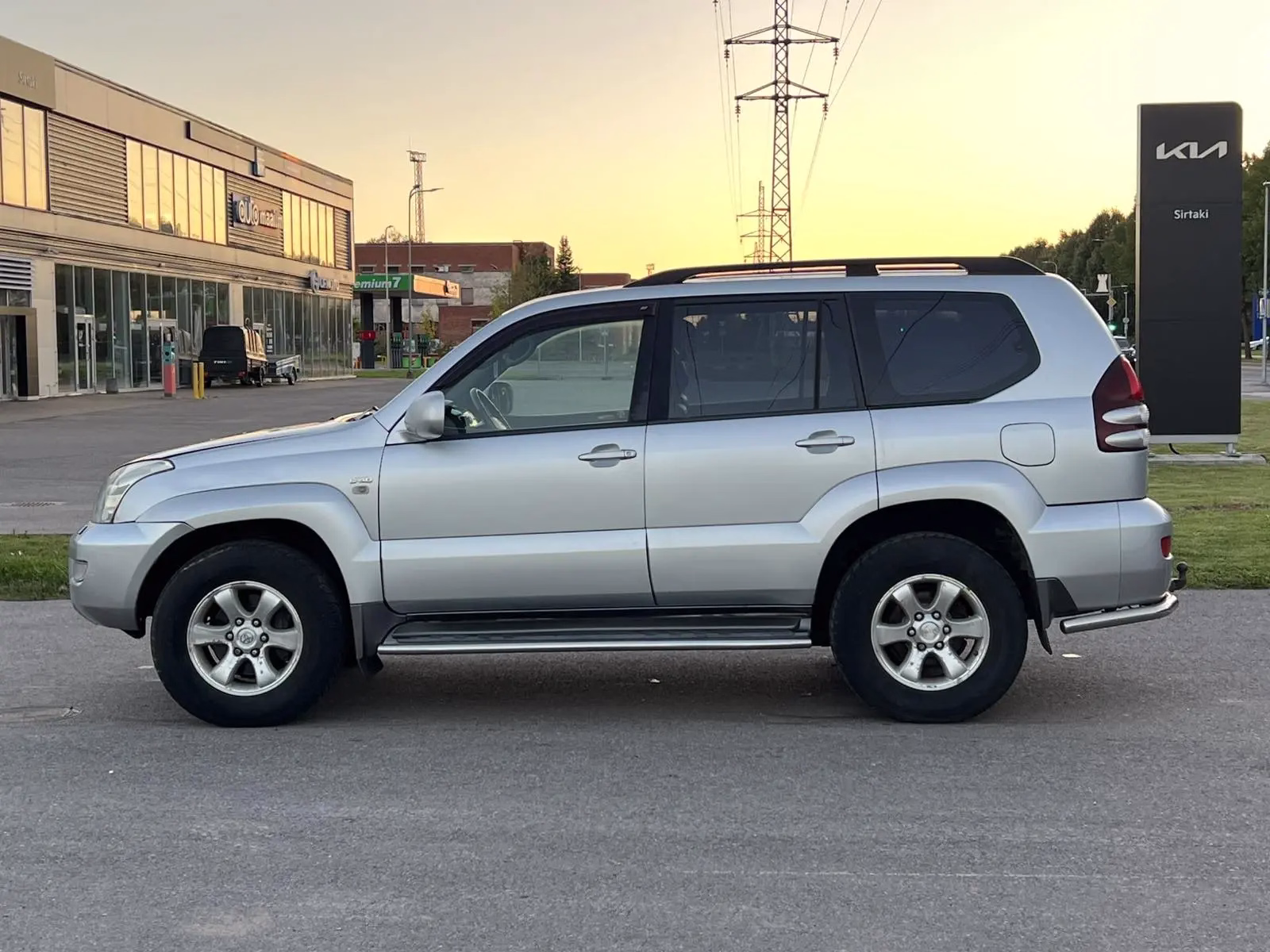 Toyota Land Cruiser