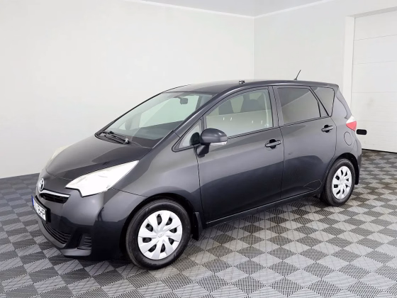 Toyota Verso-S