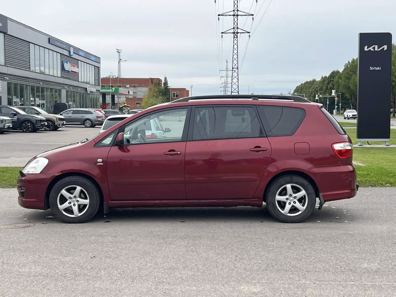 Toyota Avensis Verso
