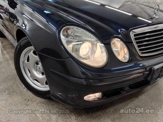 Mercedes-Benz E 200
