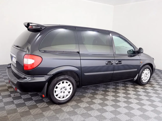 Chrysler Voyager