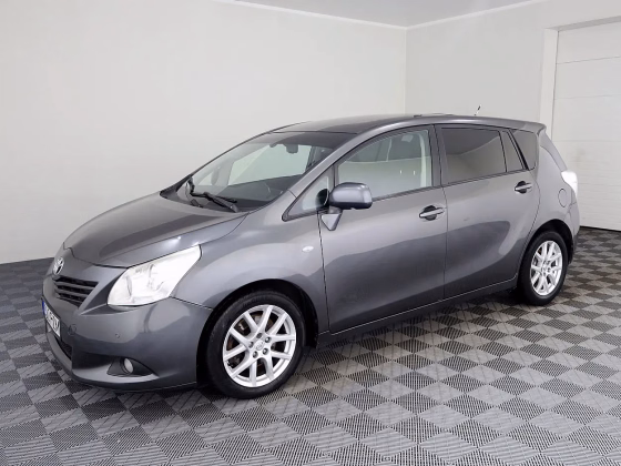 Toyota Verso