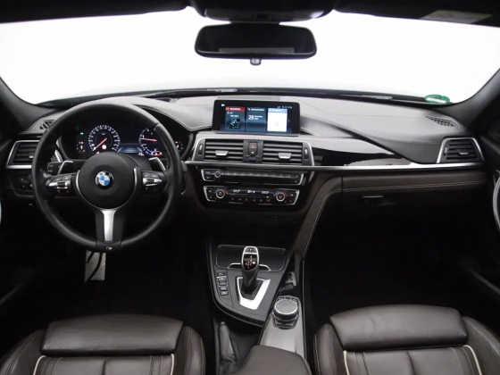 BMW 335