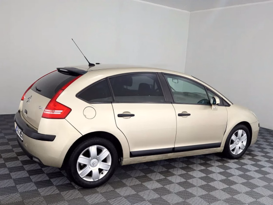 Citroën C4