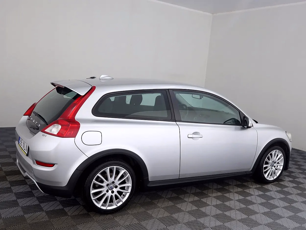 Volvo C30