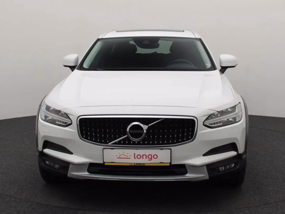 Volvo V90 Cross Country
