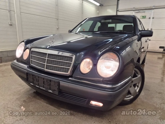 Mercedes-Benz E 290