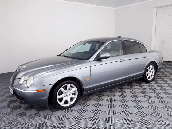 Jaguar S-Type