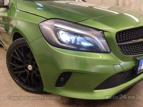 Mercedes-Benz A 180