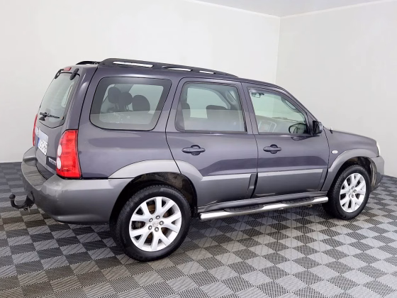 Mazda Tribute