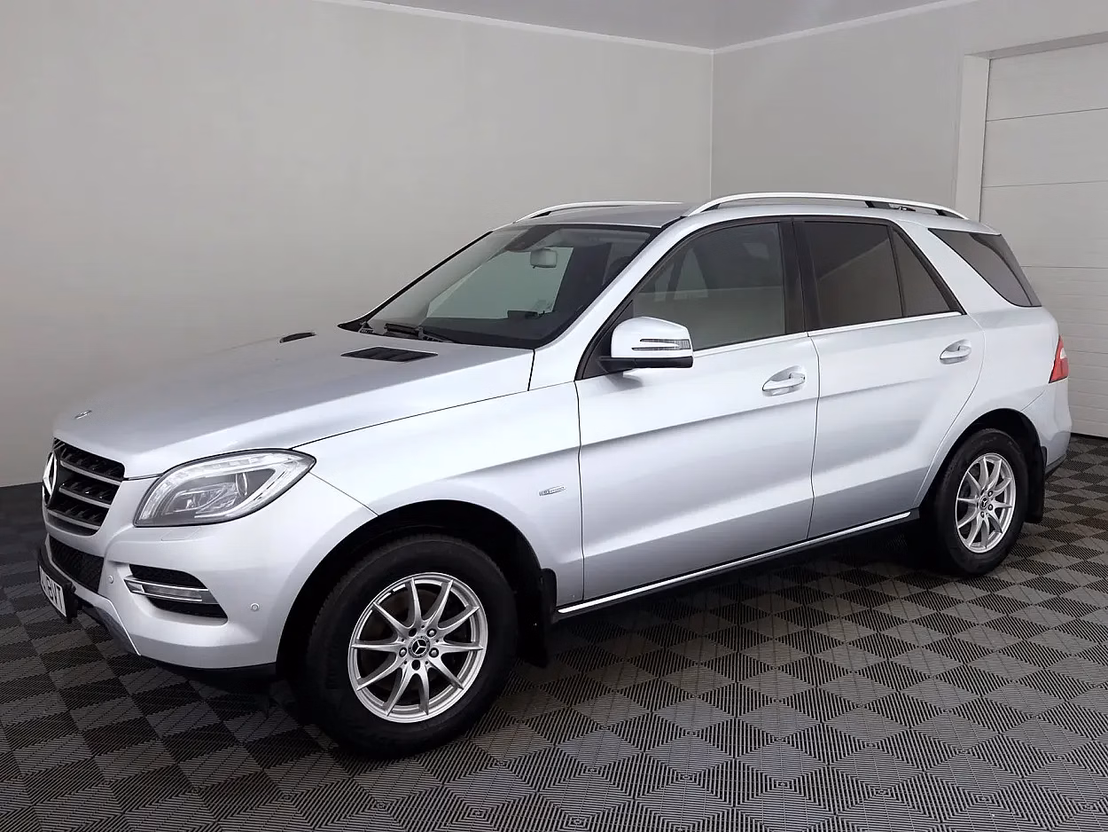 Mercedes-Benz ML 250