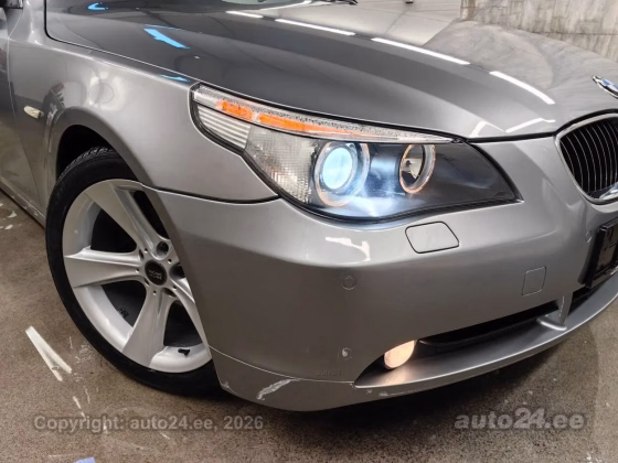 BMW 523