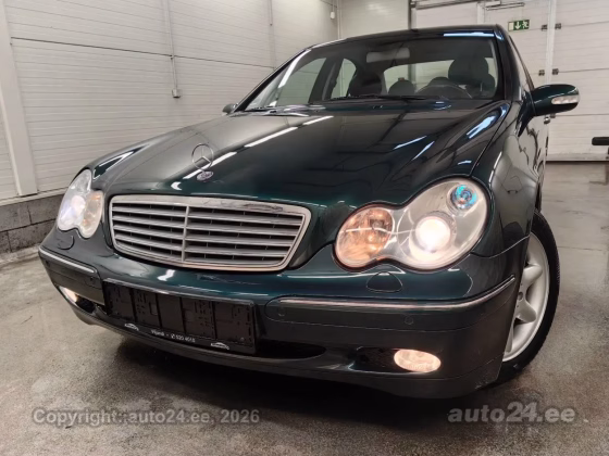 Mercedes-Benz C 320