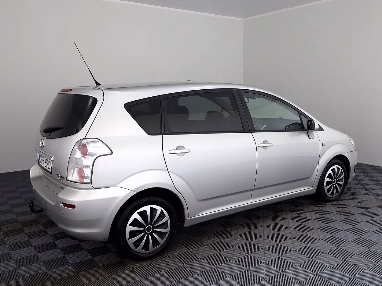 Toyota Corolla Verso