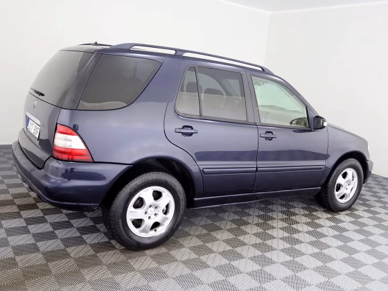 Mercedes-Benz ML 270