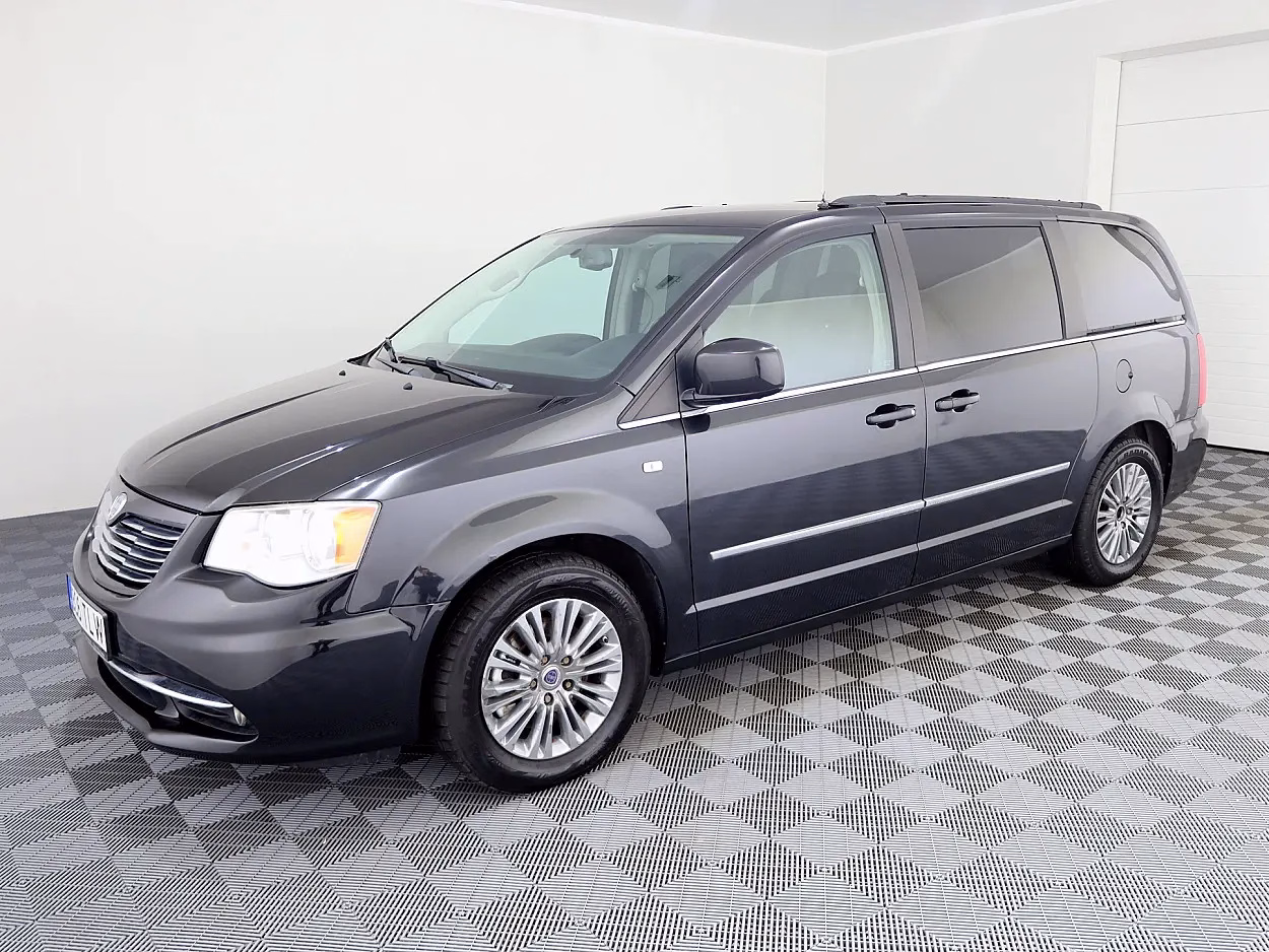 Lancia Voyager
