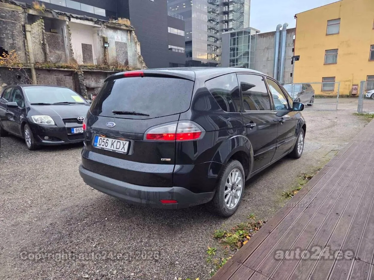 Ford S-Max