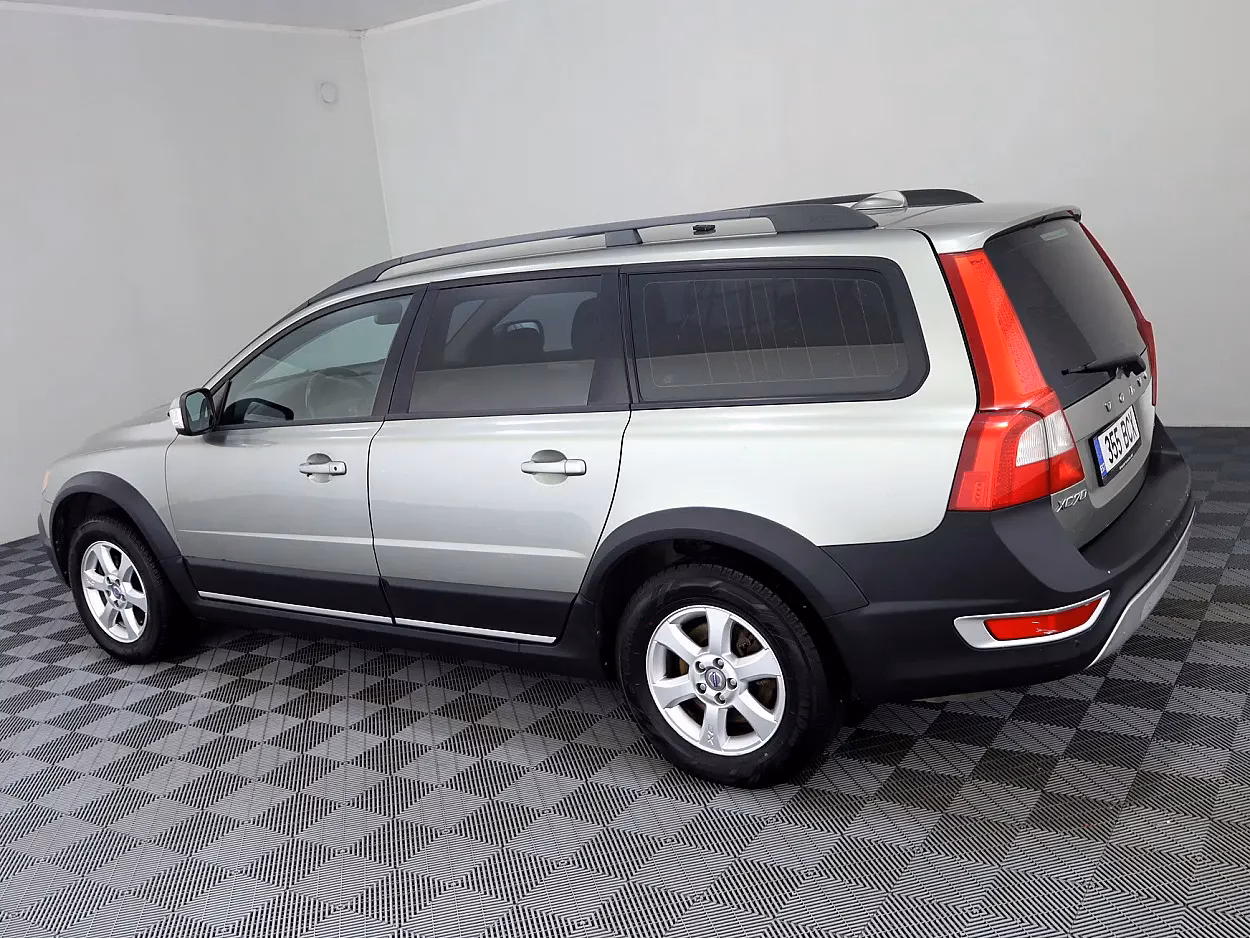 Volvo XC70