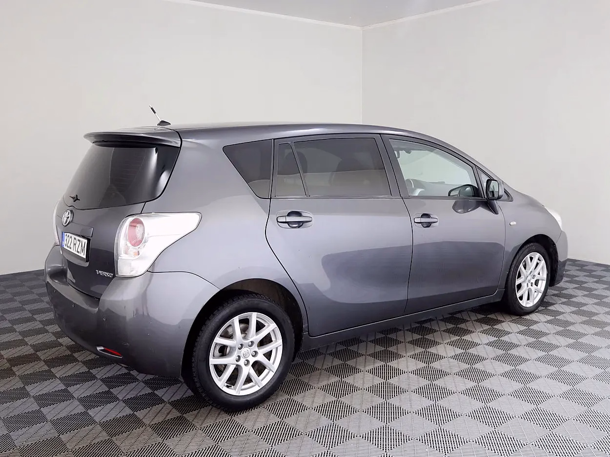 Toyota Verso